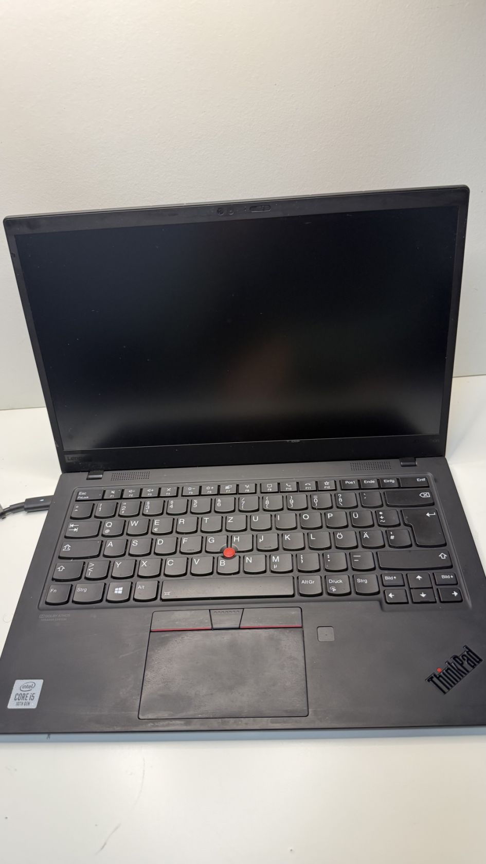 Ноутбук Lenovo X1 Carbon  Intel Core i5-10210U DDR4-8GB ID-00250 - фото фото фото 3