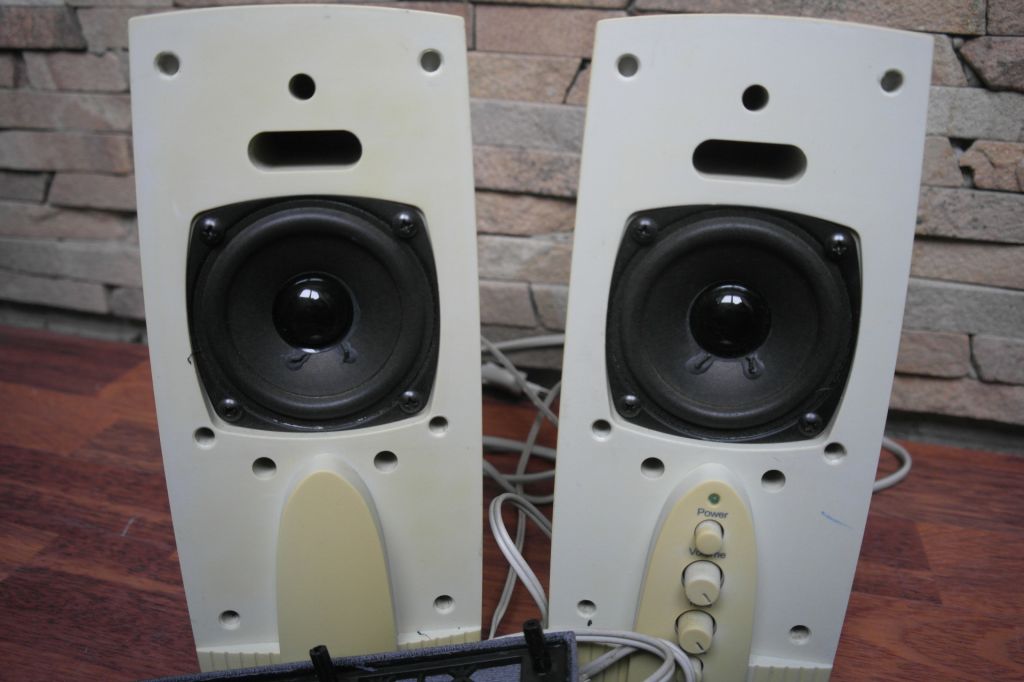 Компьютерные колонки, акустическая система Genius SP-G16 - фото фото фото 4