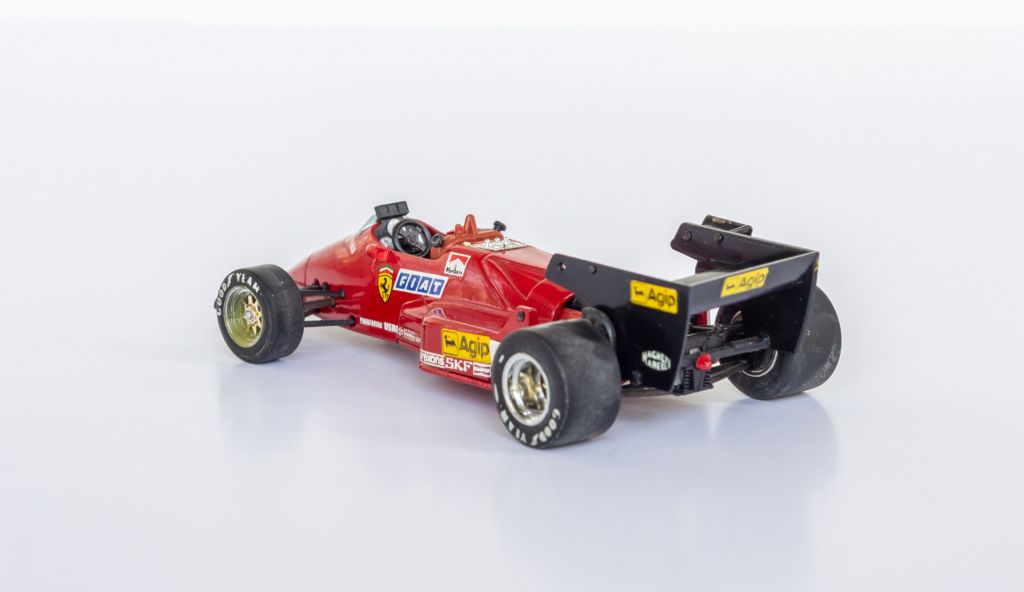 1:43 F1 Ferrari 126 C4 #27 1984 Alboreto, Brumm R142 - фото фото фото 1