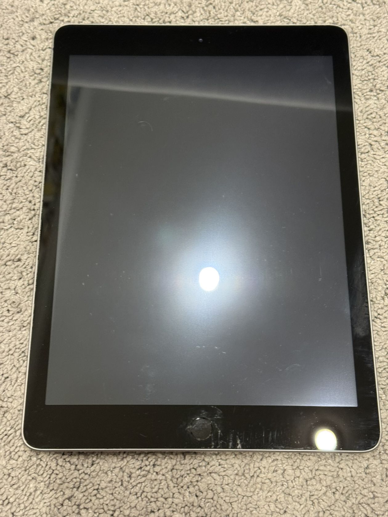 Планшет Apple iPad 5 A1822 32Gb Space Gray - фото фото фото 2
