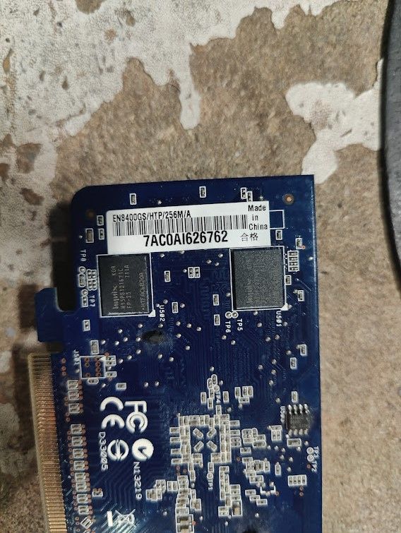 Видеокарта ASUS GeForce 8400 GS EN8400GS/HTP/256M/A 256MB PCI-E № K252305105 - фото фото фото 2