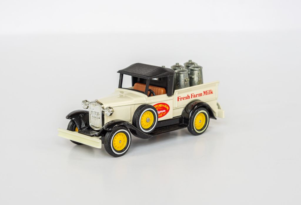 1:40 1930 Ford Model A Fresh Farm Milk, MATCHBOX Y-35B 1992 - фото фото фото 1