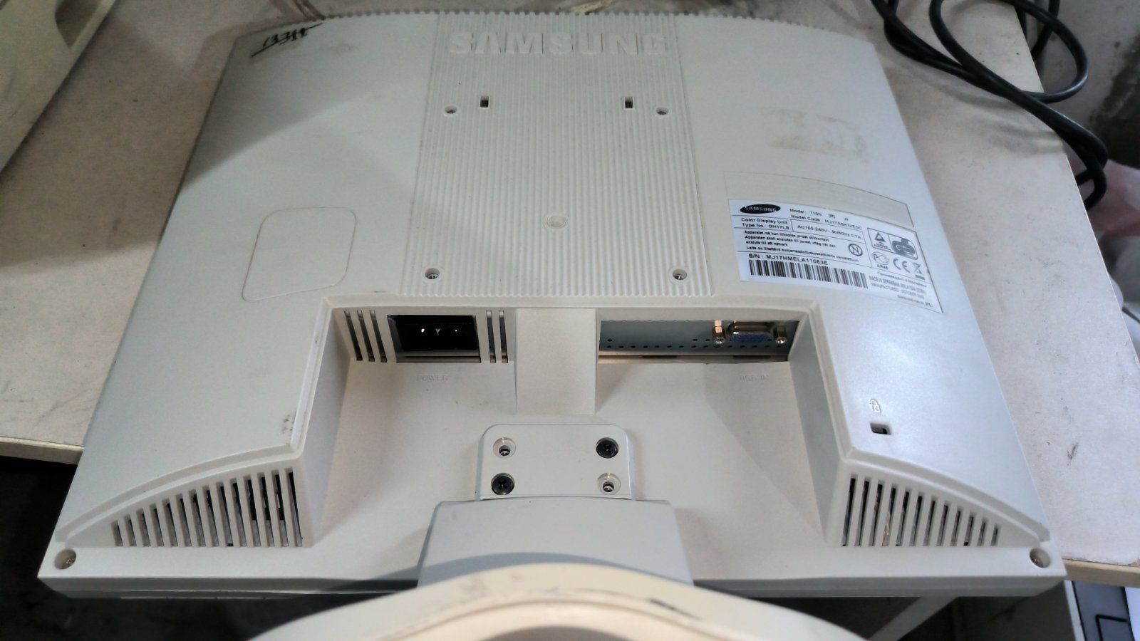 Монітор SAMSUNG 710N - фото фото фото 2