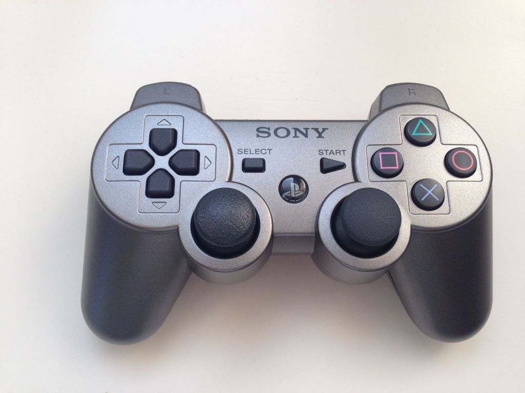 Sony PlayStation 3 DualShock Silver-Original - фото фото фото 3