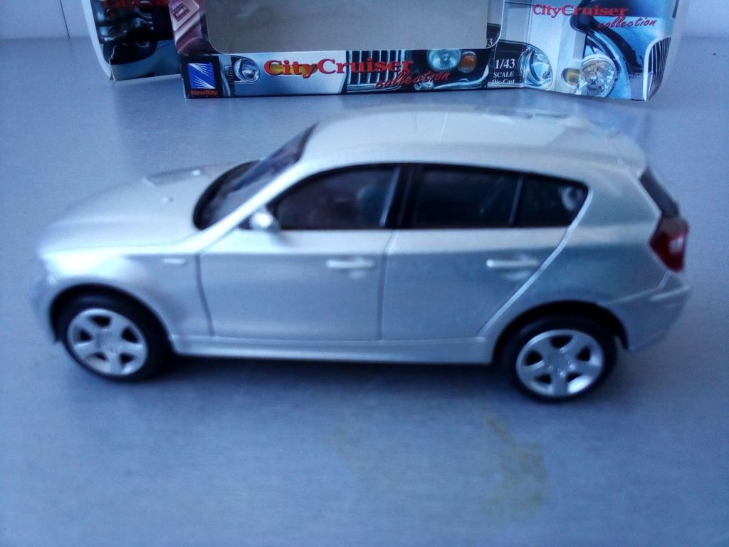 1:43 BMW 1 Series by New Ray - фото фото фото 7