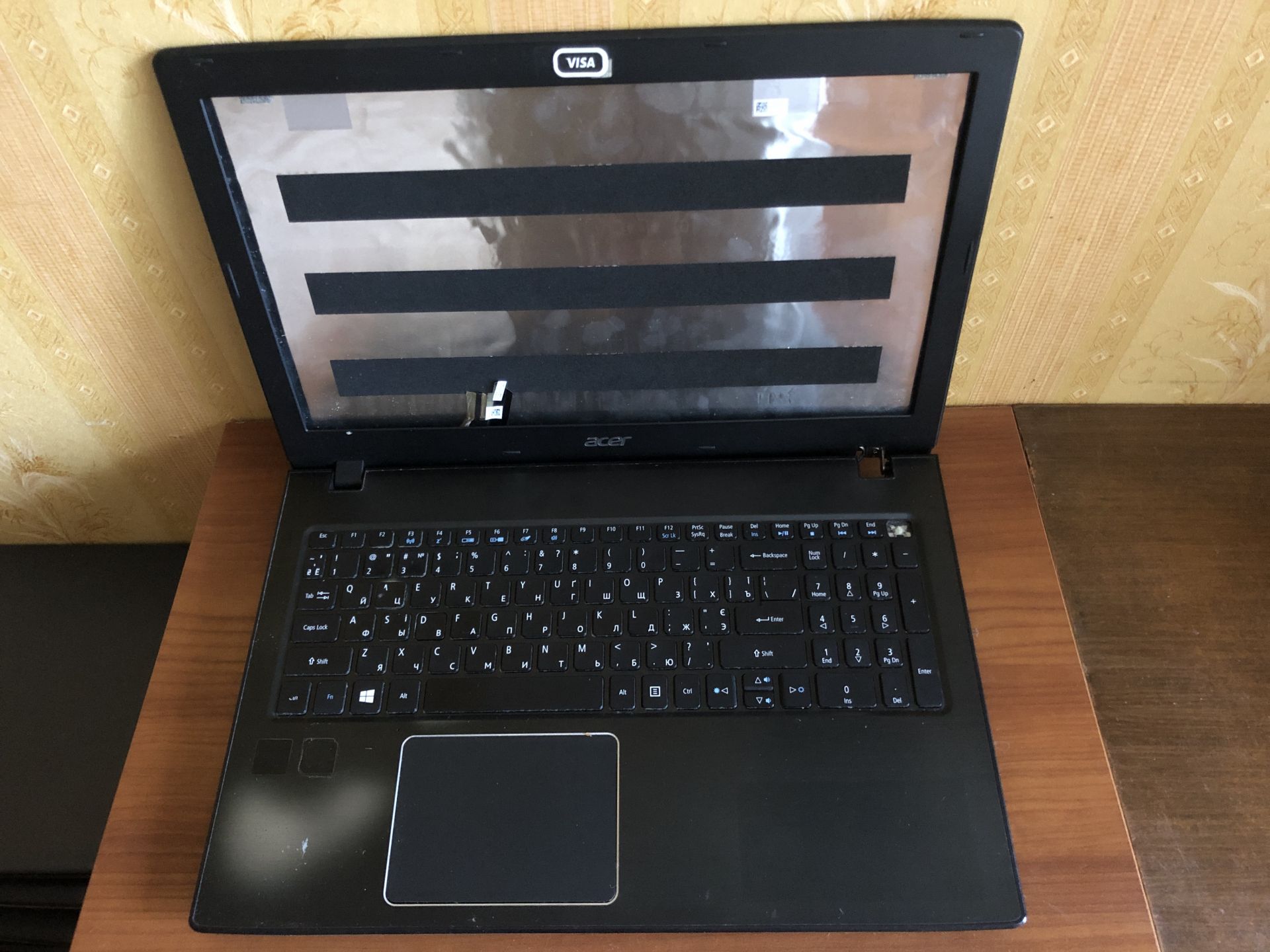 ноутбук Acer ASPIRE E5-576 залитий, можна частинами - фото фото фото 0