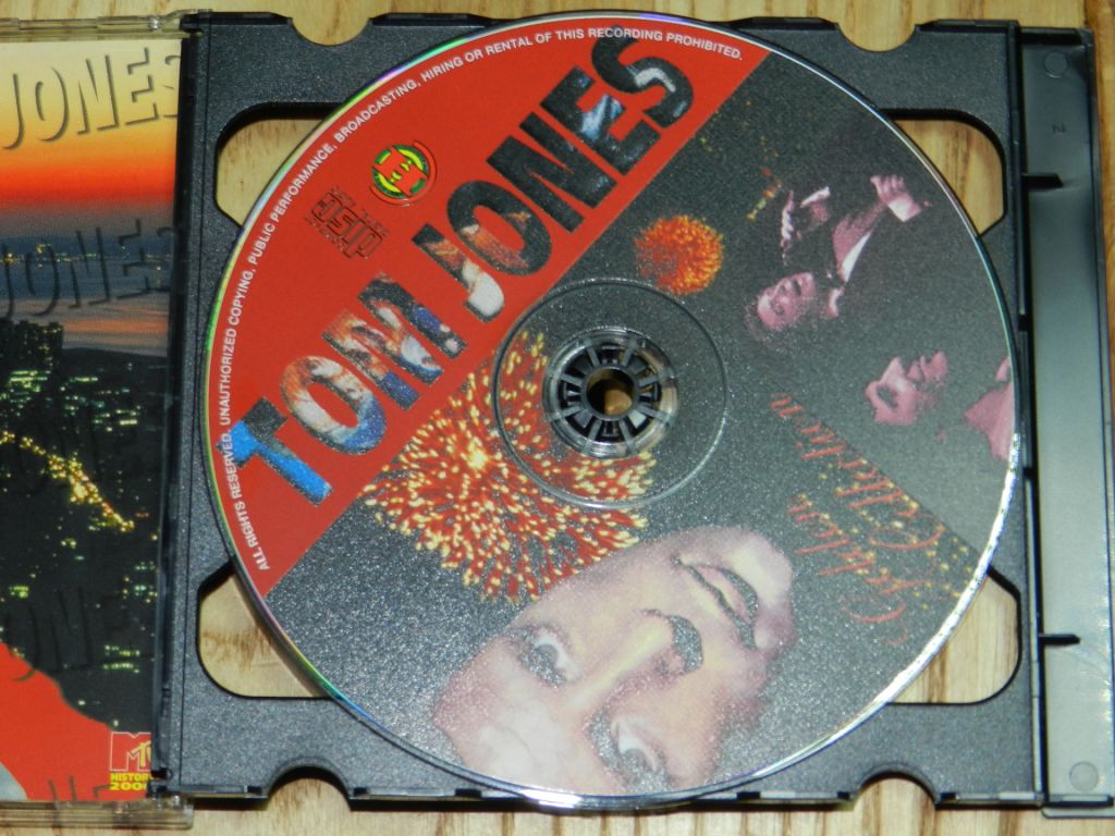 2CD   Tom Jones - Golden Collection - фото фото фото 3