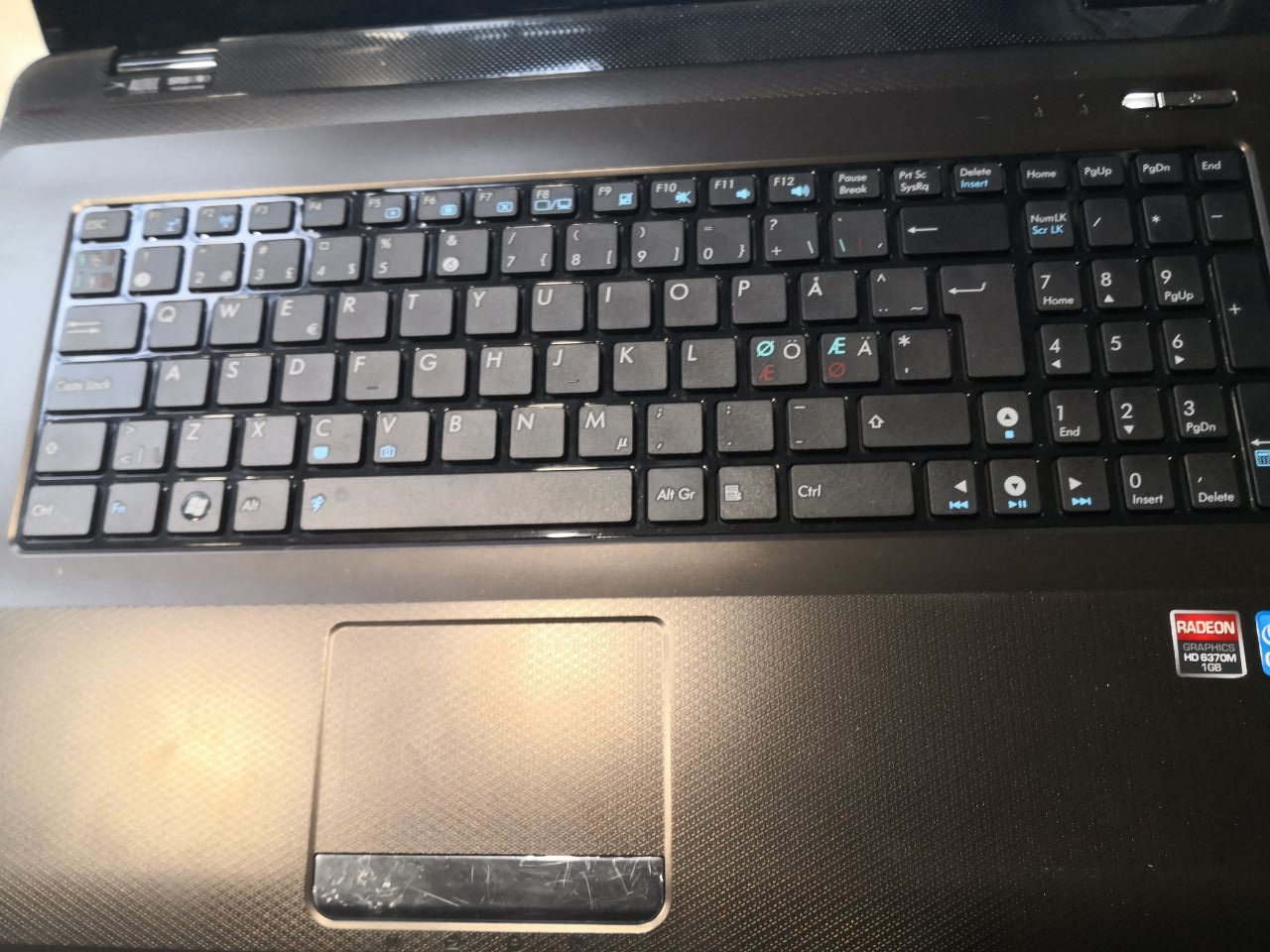 Ноутбук ASUS K72J   (54) - фото фото фото 6
