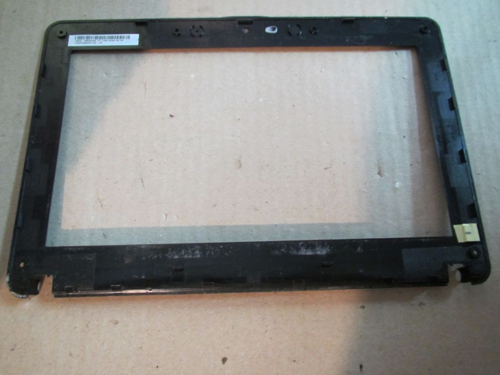 корпус нетбука ASUS Eee pc 1001 - рамка матрицы   (13GOA2B2AP100) - фото фото фото 1