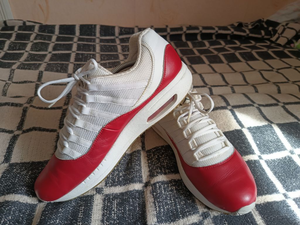 Кросівки Jordan CMFT Viz Air 11 Candy Cane - фото фото фото 1