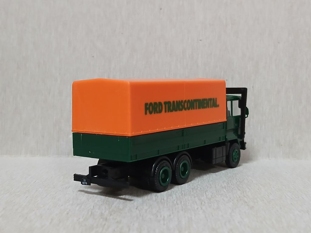 Автомобіль Ford Transcontinental. HERPA 1:87 H0  (51726.00/3). - фото фото фото 2