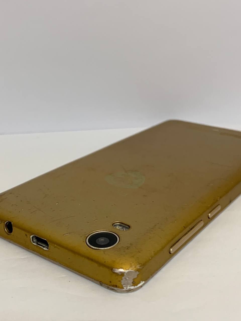 Prestigio MultiPhone Muze A5 5502 - фото фото фото 4