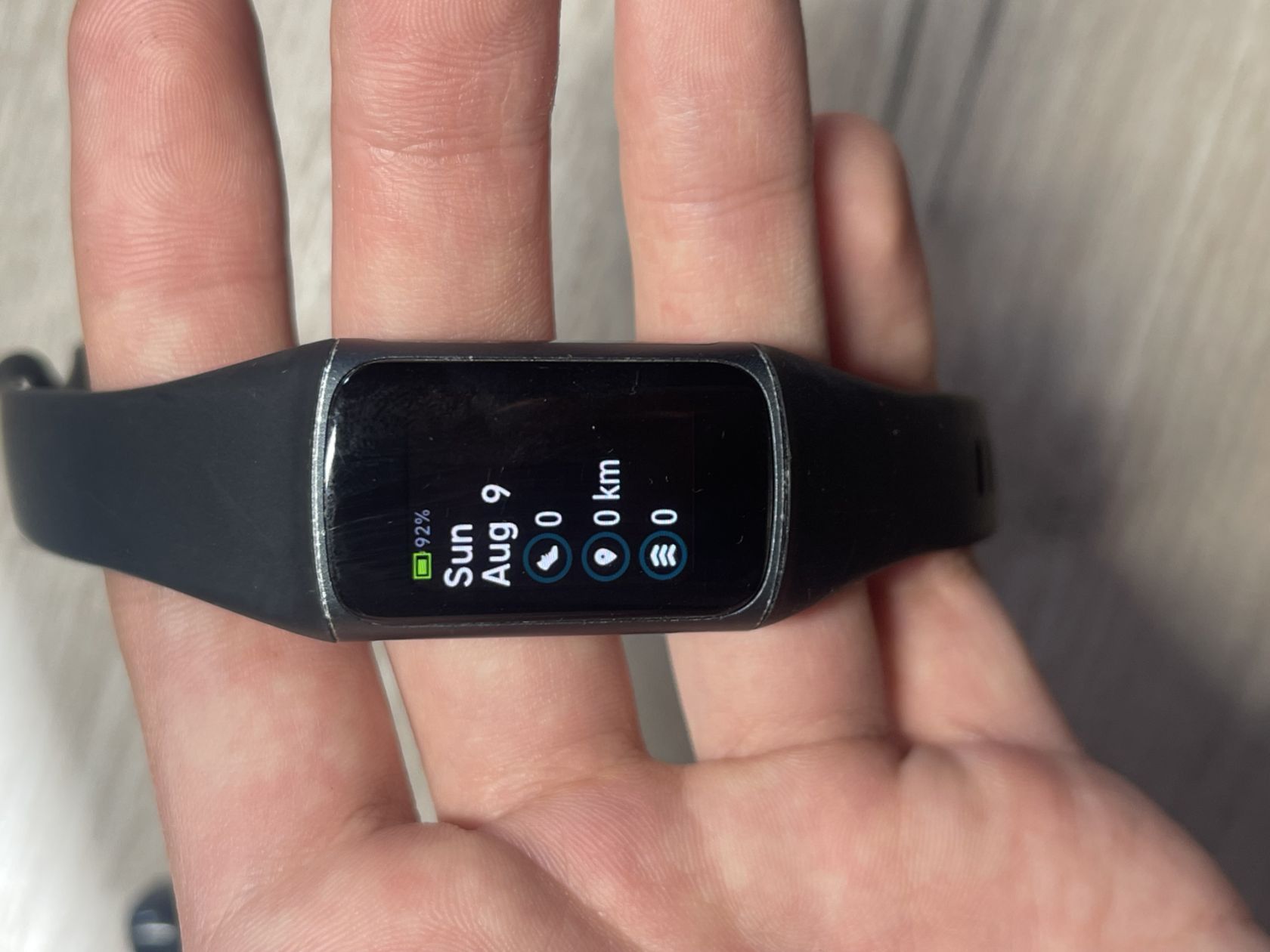 смарт годинник Fitbit charge 5 - фото фото фото 2