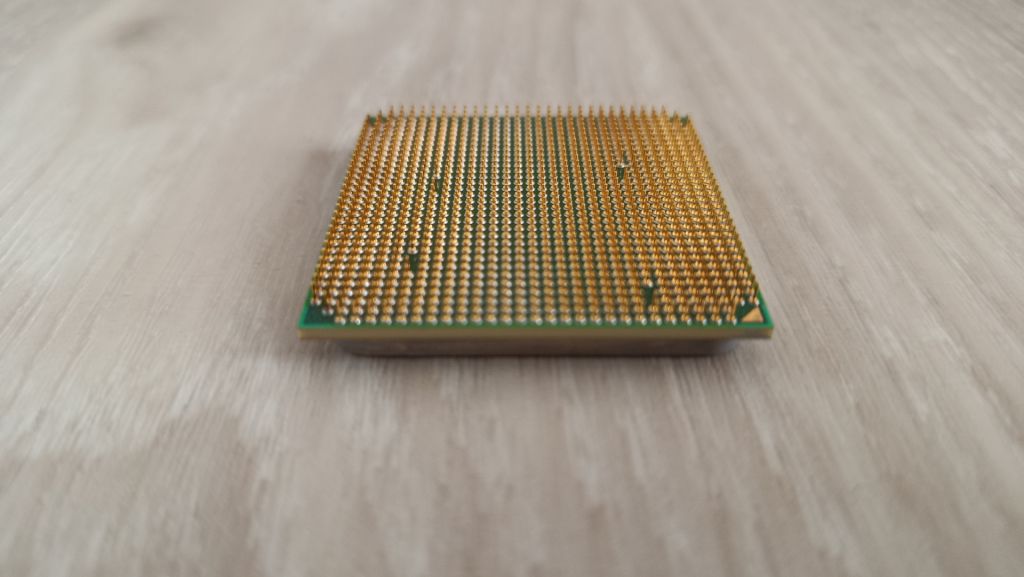 Б/В CPU Процесор AMD Athlon 64 3000+ 1,80GHz 512Kb 59W sAM2 ADA3000IAA4CN - фото фото фото 3