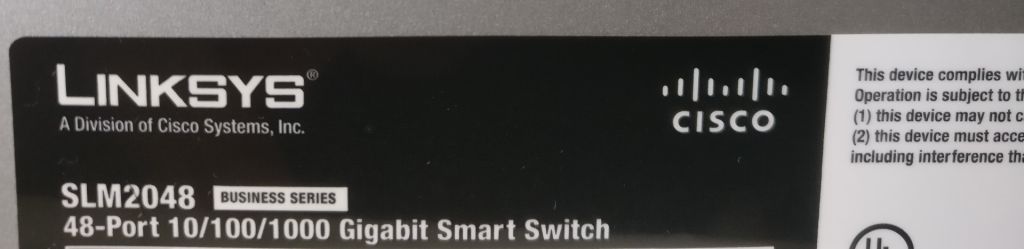 48-портовый гигабитный интеллектуальный коммутатор Gigabit Smart Switch Cisco SLM2048 - фото фото фото 1
