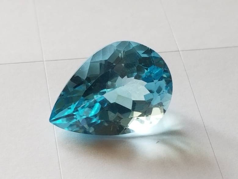 Натуральный топаз 14.16ct 18x13mm - фото фото фото 2