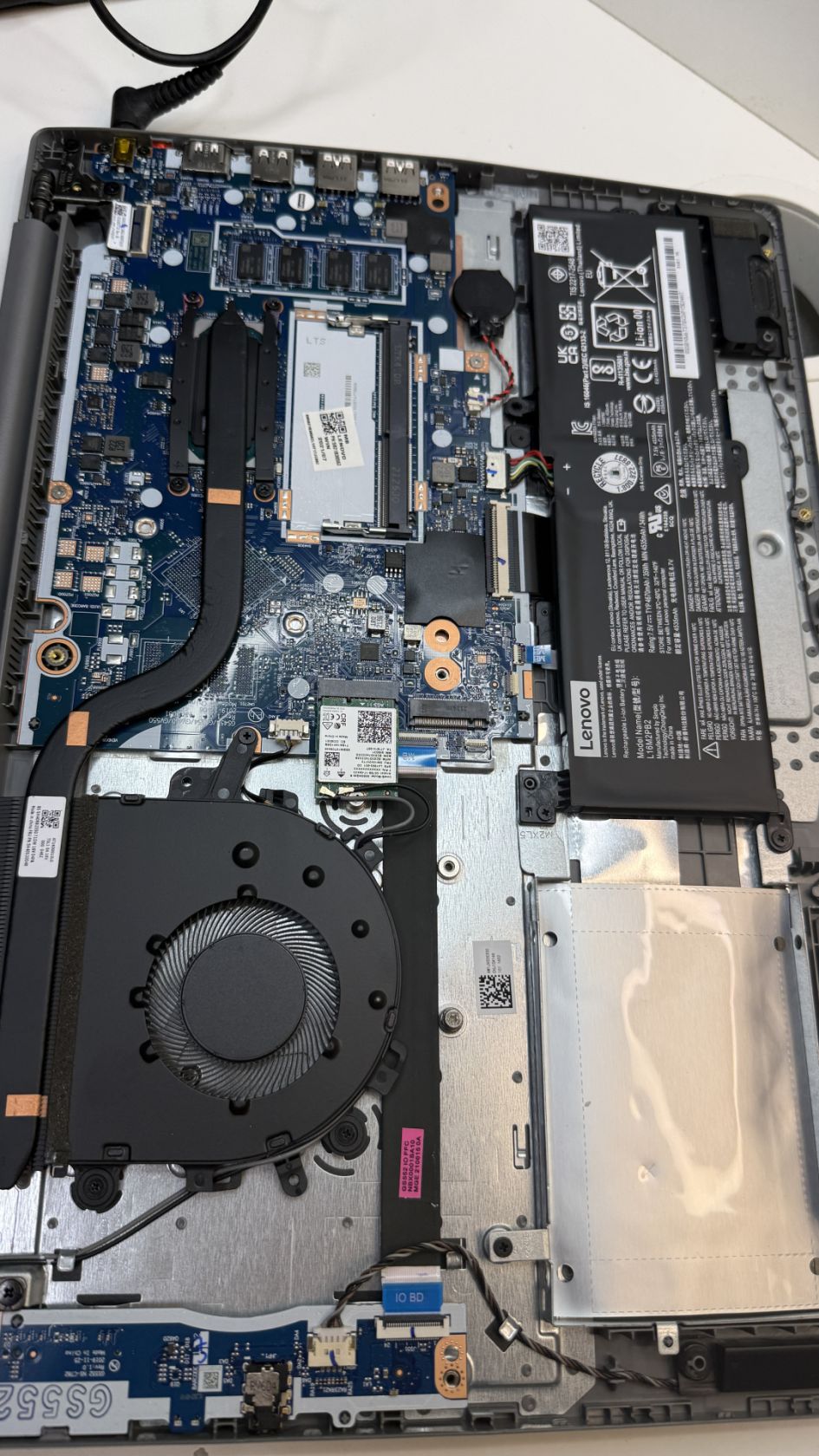 Ноутбук Lenovo 81WE Intel Core i5-1035G DDR4-4GB ID 00395 - фото фото фото 9