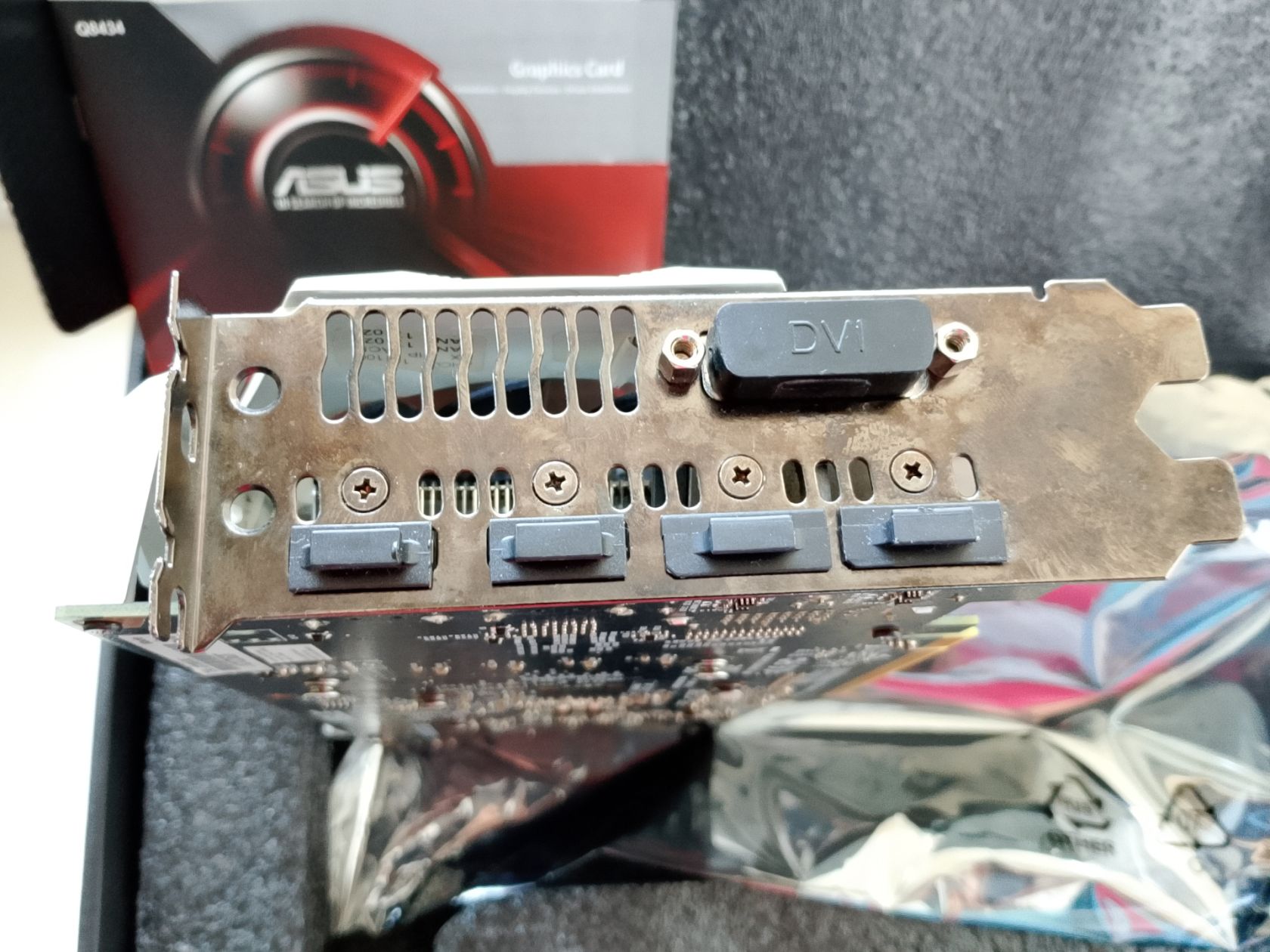 Відеокарти GeForce GTX 1060 на 6 ГБ - фото фото фото 1