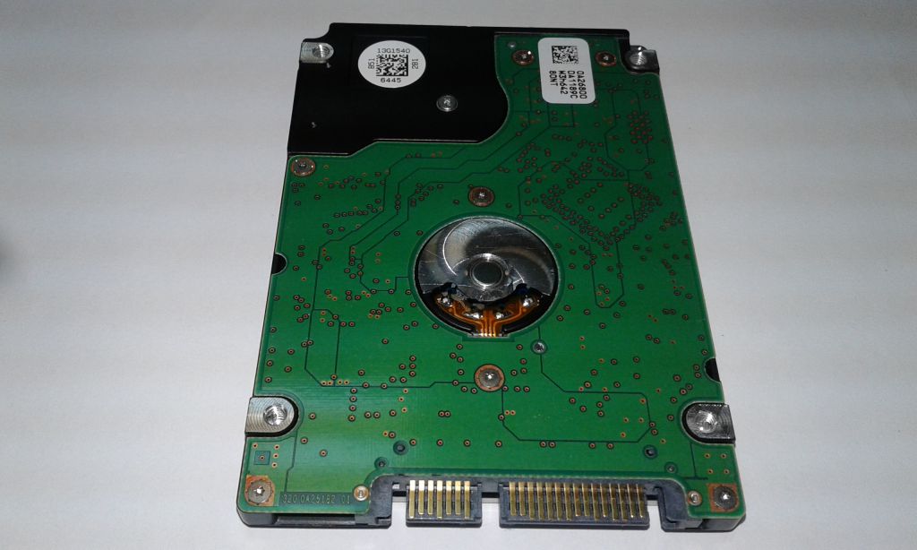 Жесткий диск HDD Hitachi HTS541010G9SA00 100GB 2.5 SATA - фото фото фото 1