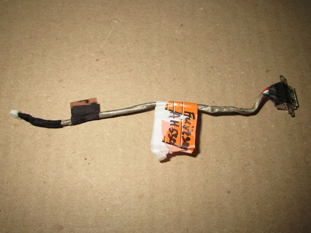 Разъем дополнительного USB ноутбука Fujitsu Lifebook AH530 - фото фото фото 1