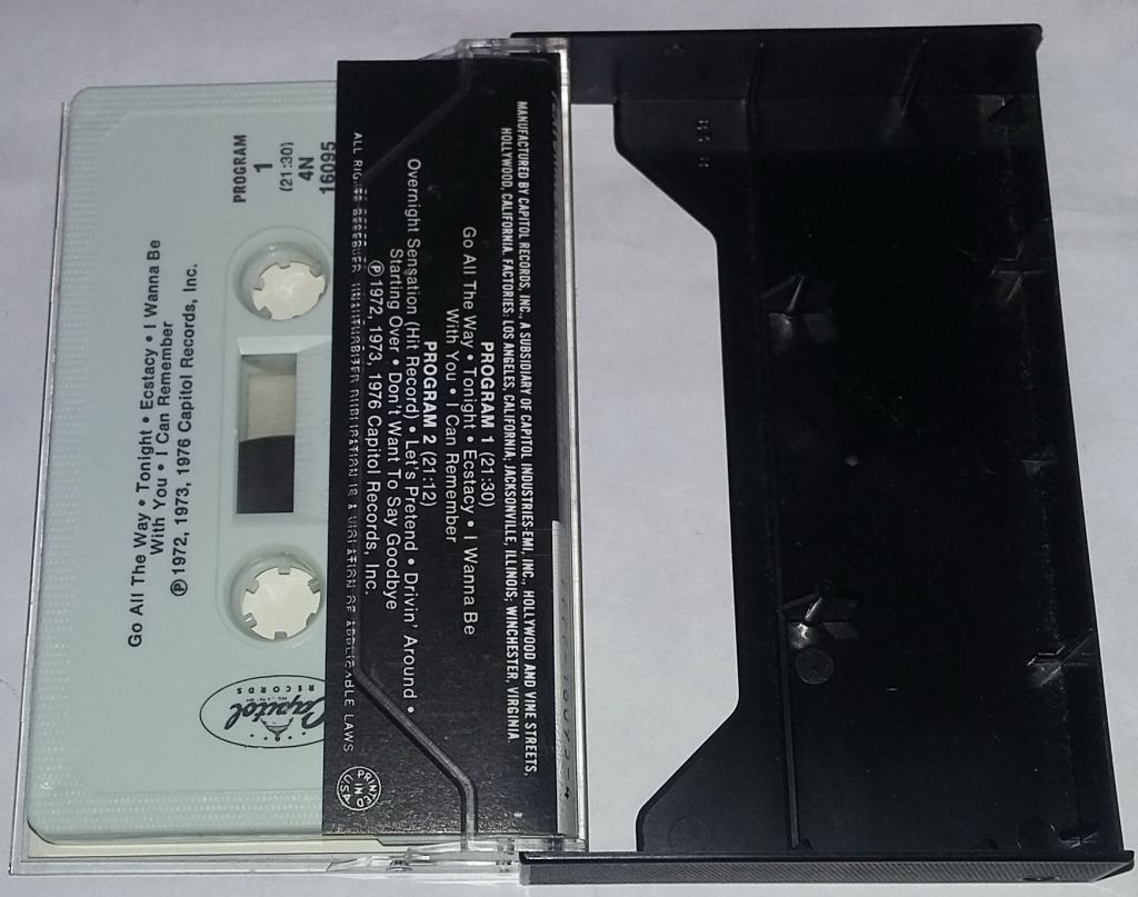 RASPBERRIES Featuring ERIC CARMEN Raspberries' Best  (Featuring Eric Carmen). Cassette US - фото фото фото 1