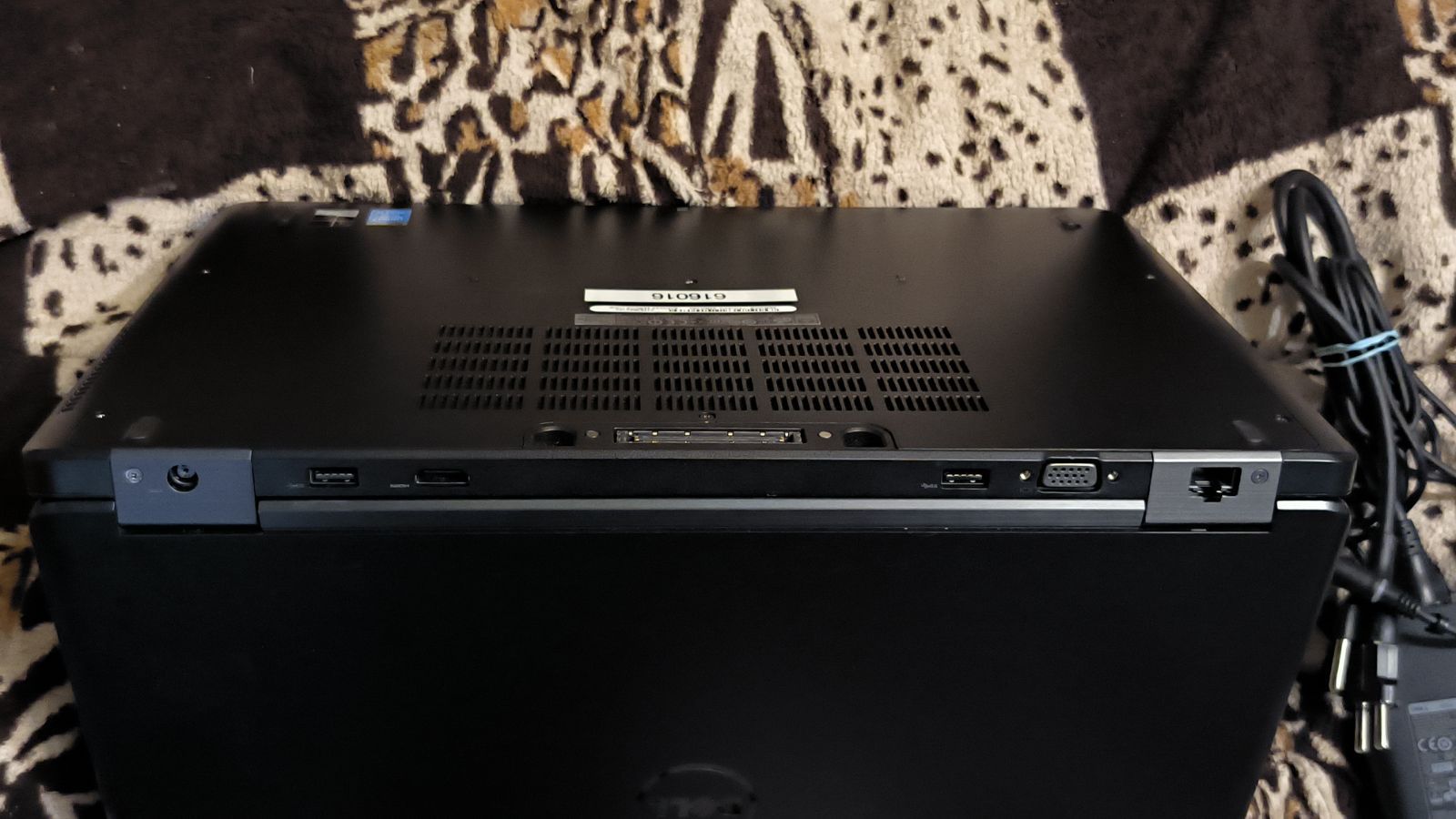 Ноутбук Dell Latitude E5550 i5-5300U №9 - фото фото фото 8