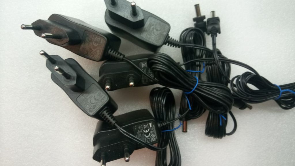 ЗАРЯДКА ДЛЯ IDEEN WELT VACUUM CLEANER 9.6V 0.3A - фото фото фото 0
