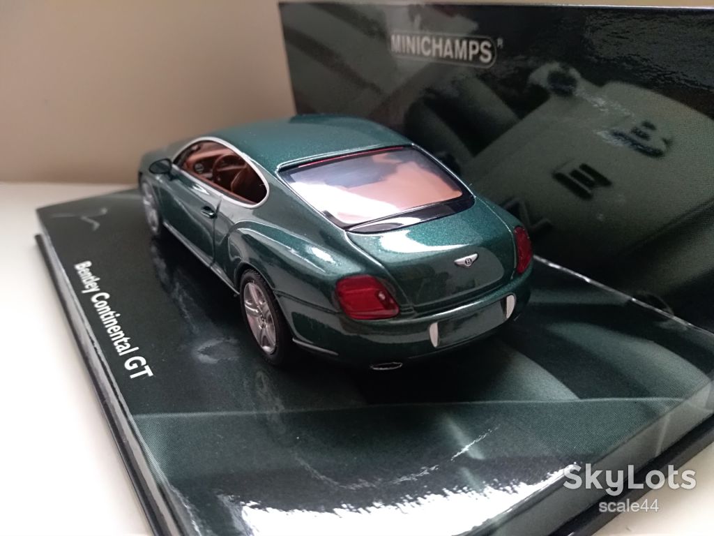 Bentley Continental GT.Minichamps.1/43 - фото фото фото 3