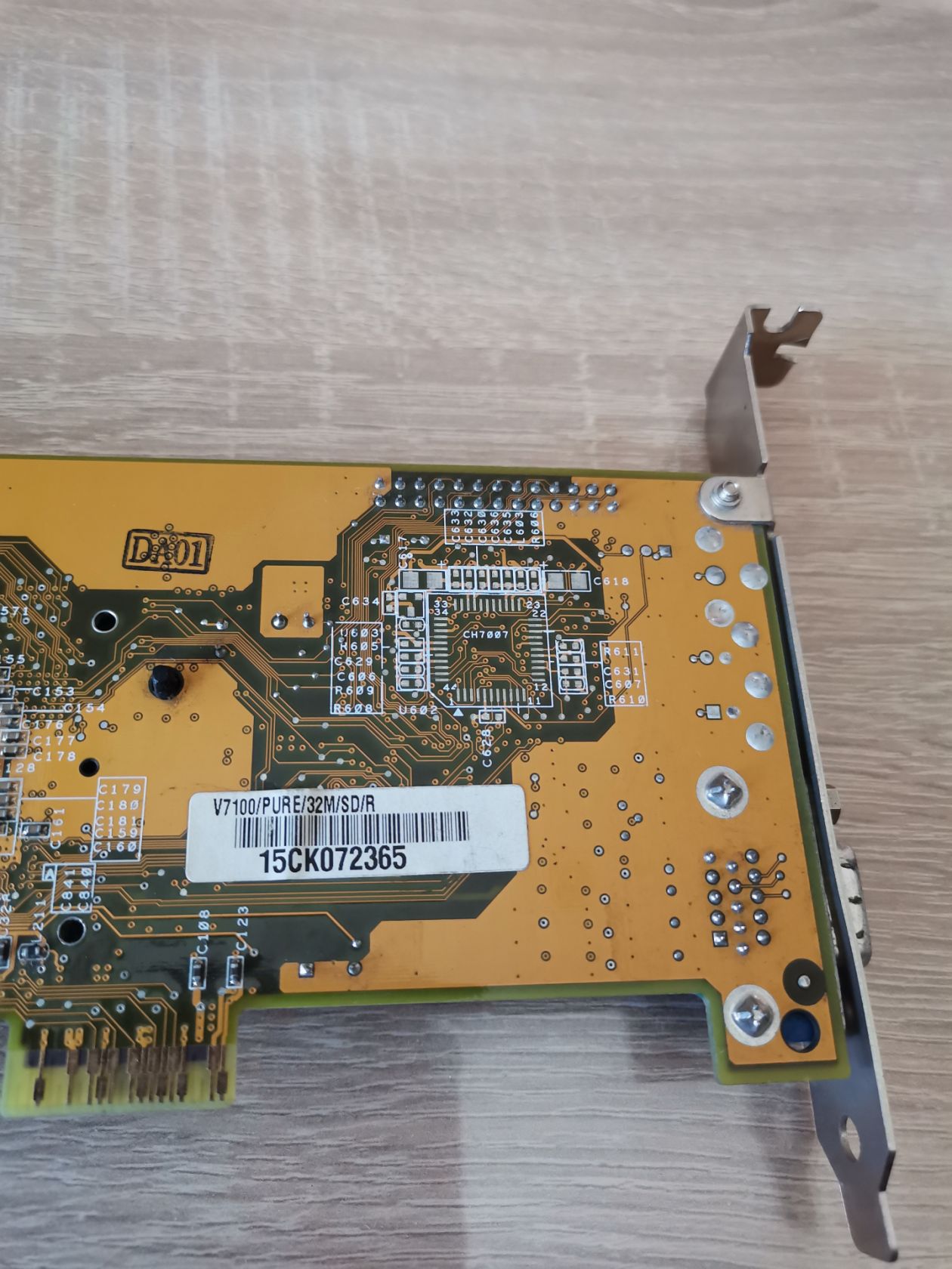 Видеокарта Asus V7100/PURE/32M/SD/R NVIDIA GeForce2 MX 32mb SDRAM AGP 4x - фото фото фото 3