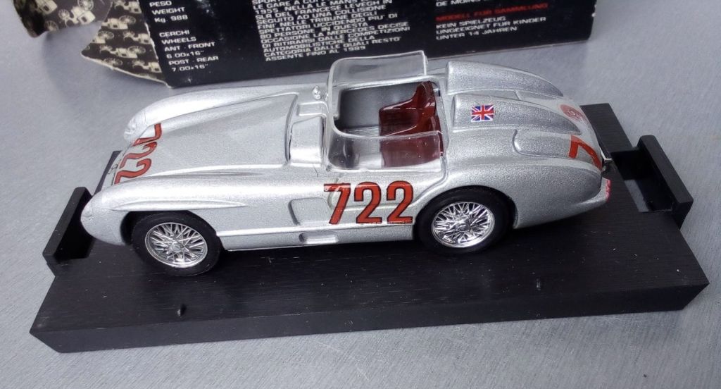 Brumm 1:43 Mercedes Benz 300 SLR #722 Mille Miglia - фото фото фото 2