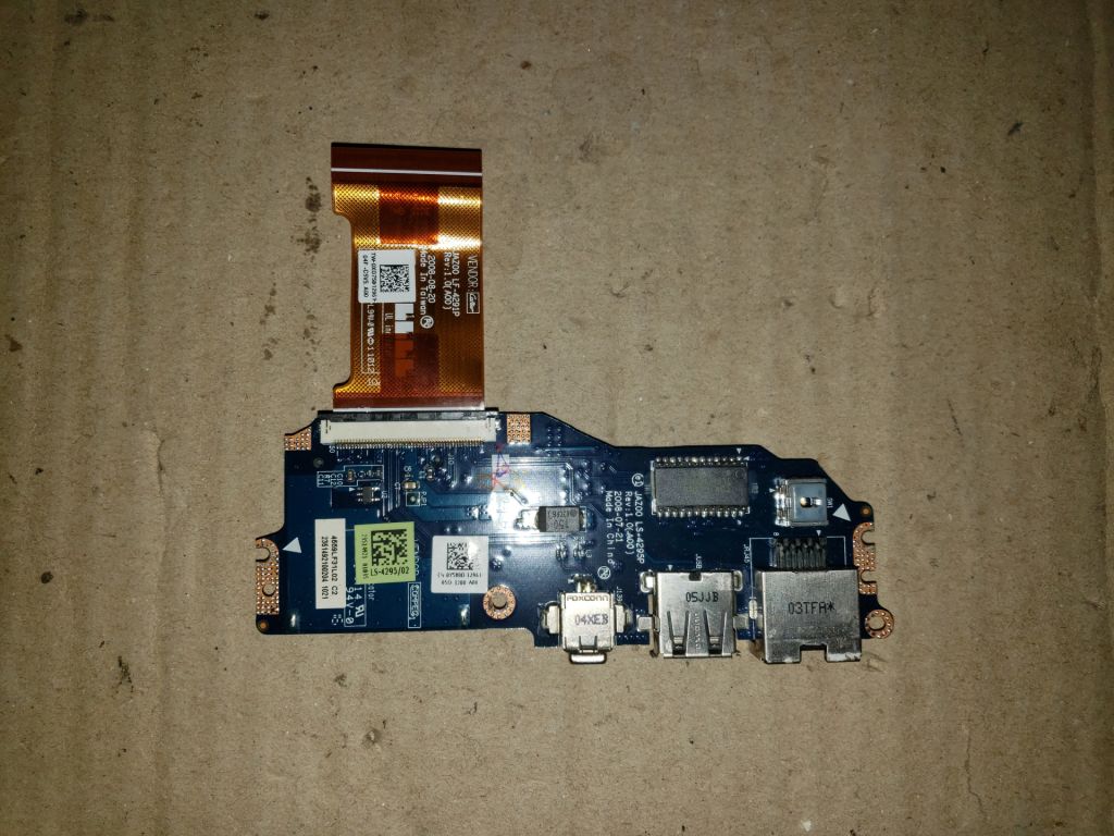Плата USB+LAN+CardReader+PWR нeтбука Dell Latitude E4200  (LS-4295P CN-0Y580D) - фото фото фото 2