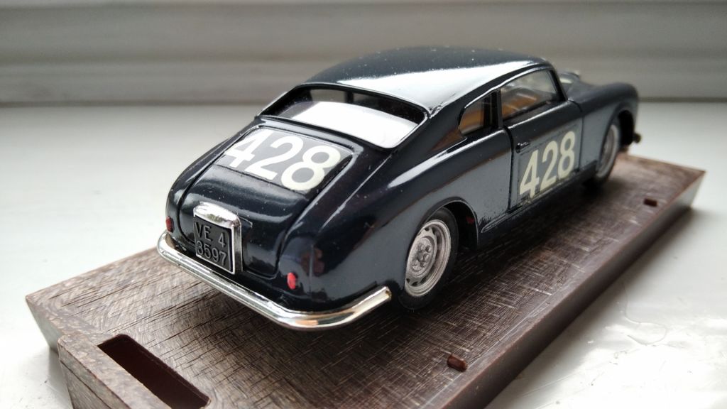 LANCIA AURELIA  В20     BRUMM-Italy M 1:43  ОПЛАТА ПРИ ОТРИМАНІ ! - фото фото фото 3