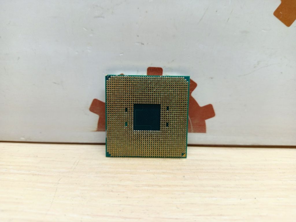 Процесор AMD Ryzen 5 1400 - фото фото фото 1