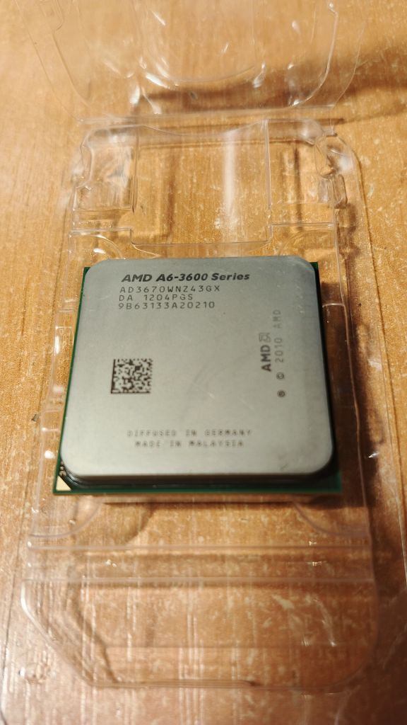 Процессор AMD LIano A6-3670K 2.7GHz  sFM1 Black Edition - фото фото фото 0