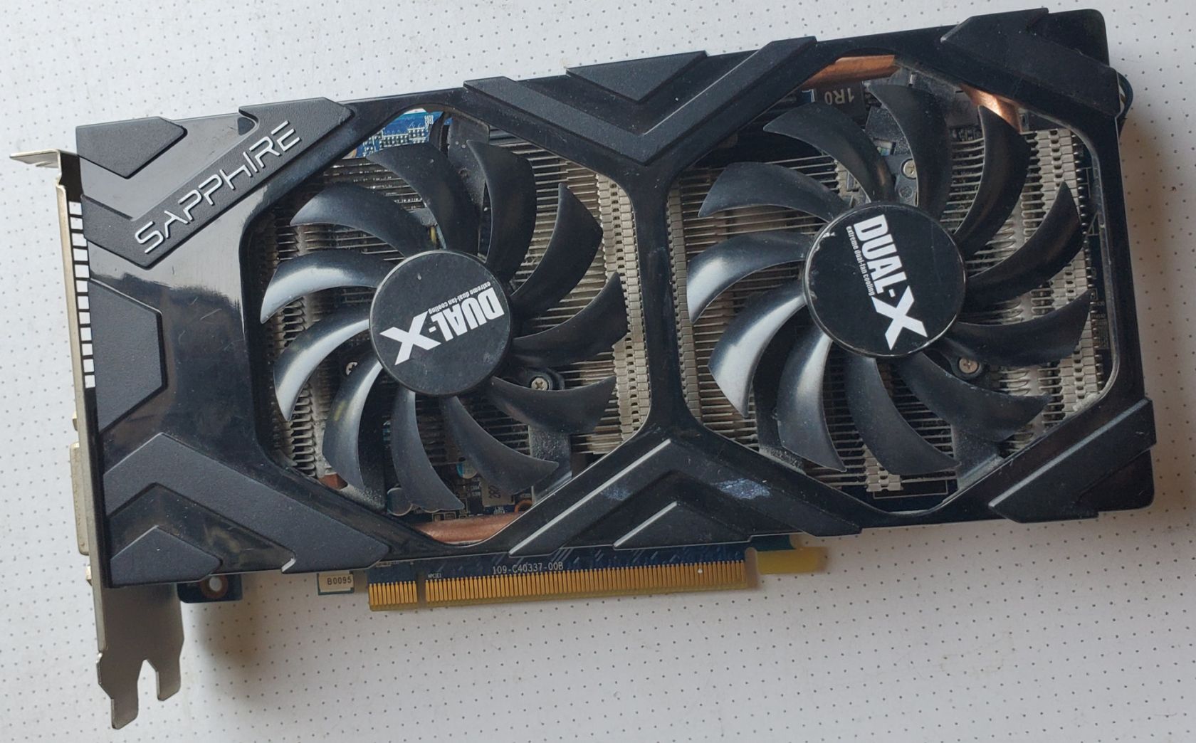 Видеокарта HD7850 1GbD5 2 кулери - фото фото фото 0
