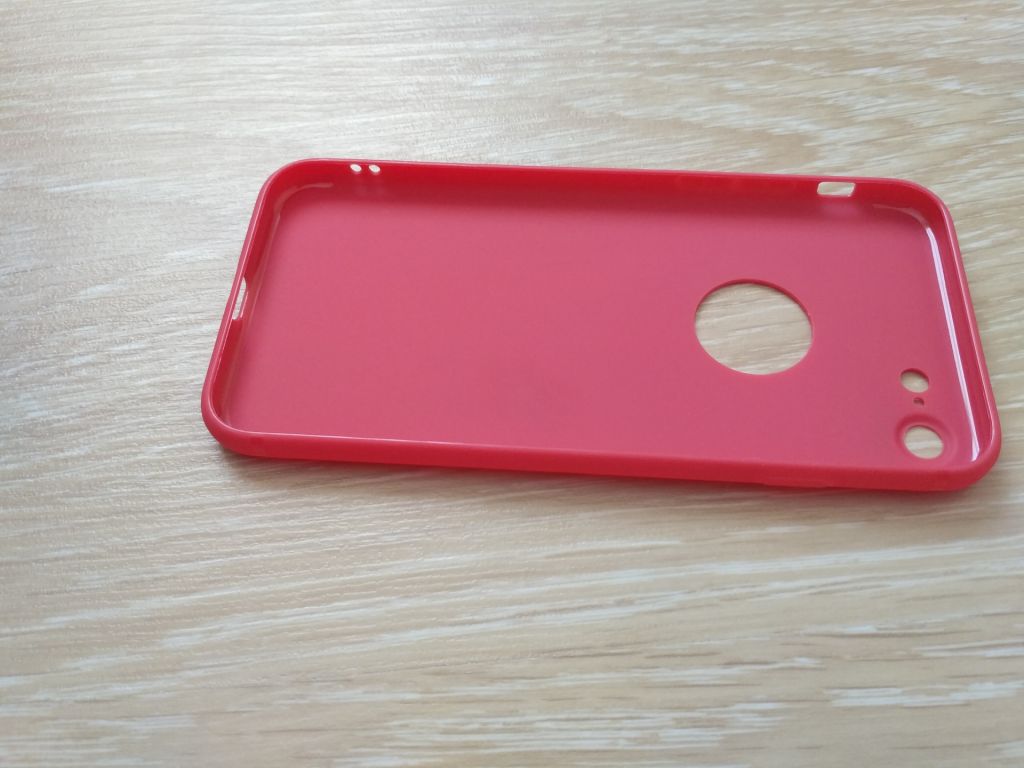 Чехол на iPhone 8 Красный - фото фото фото 6