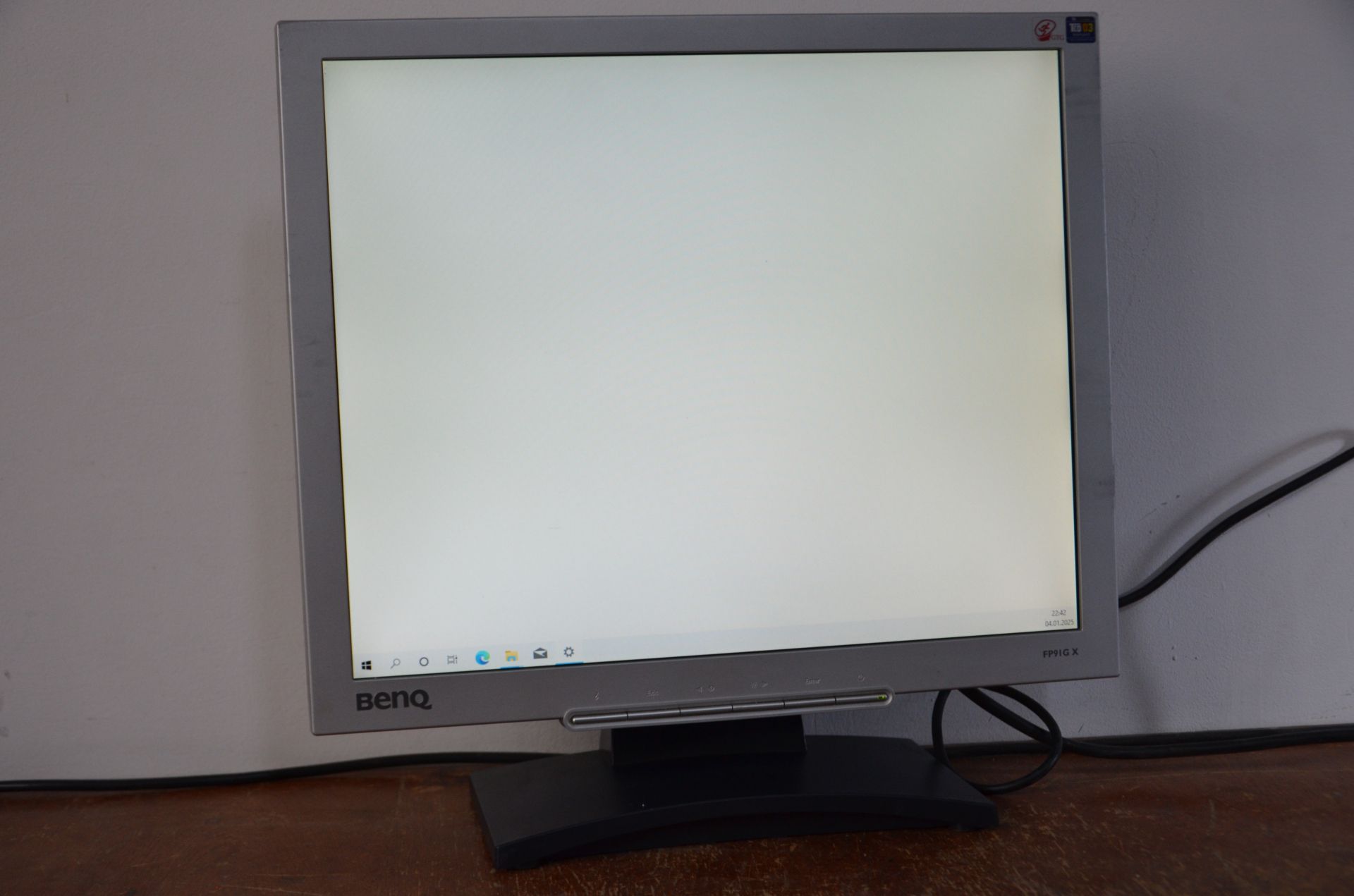 МОНІТОР TFT 19'' LCD Benq FP91GX! МегаSALE! - фото фото фото 3