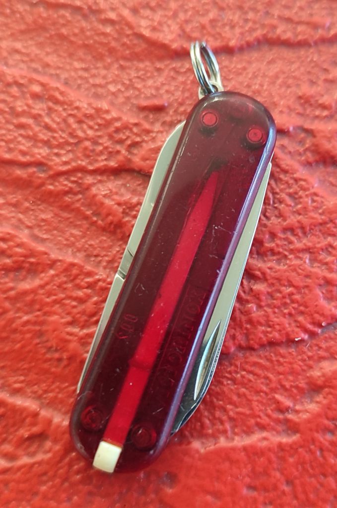 Нож-брелок Victorinox Classic SD [C263] - фото фото фото 3