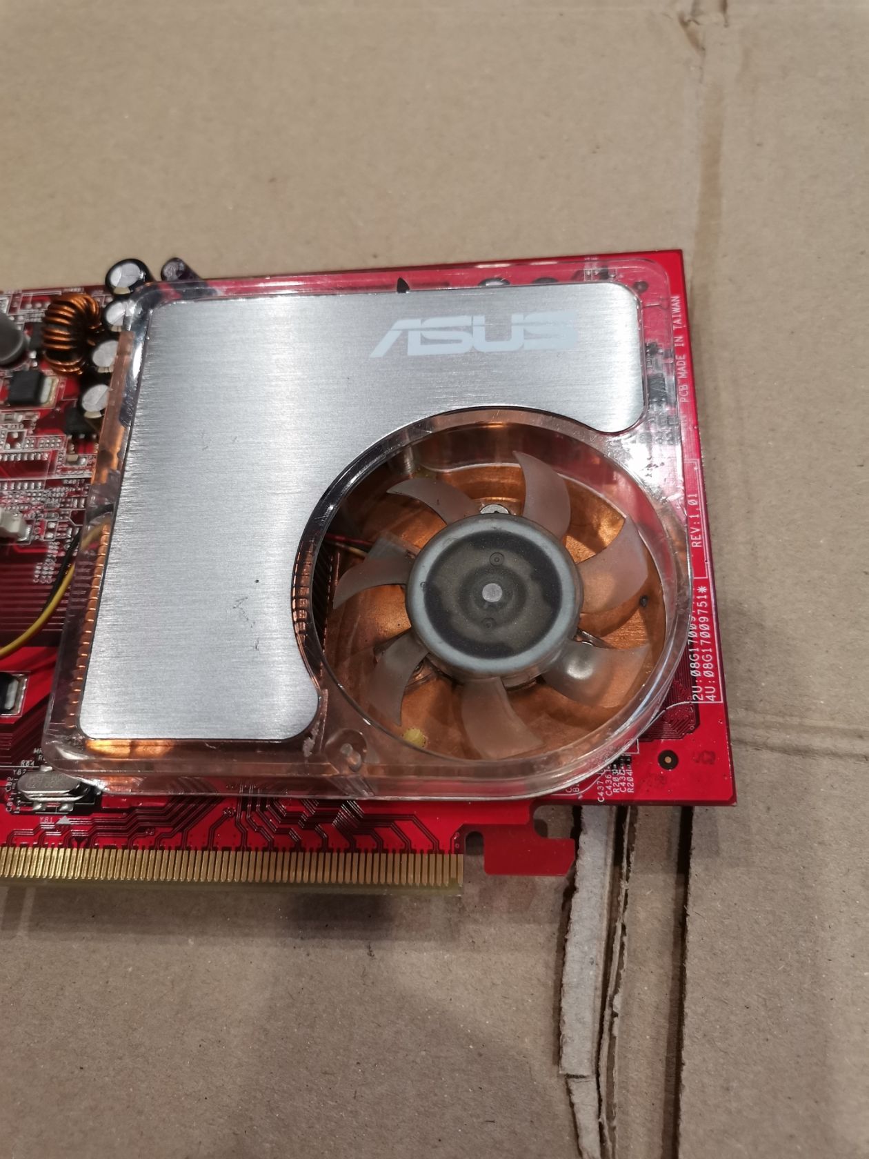 Видеокарта ASUS Radeon X1600 Pro PCI Express x16 256mb GDDR2 SDRAM - фото фото фото 4