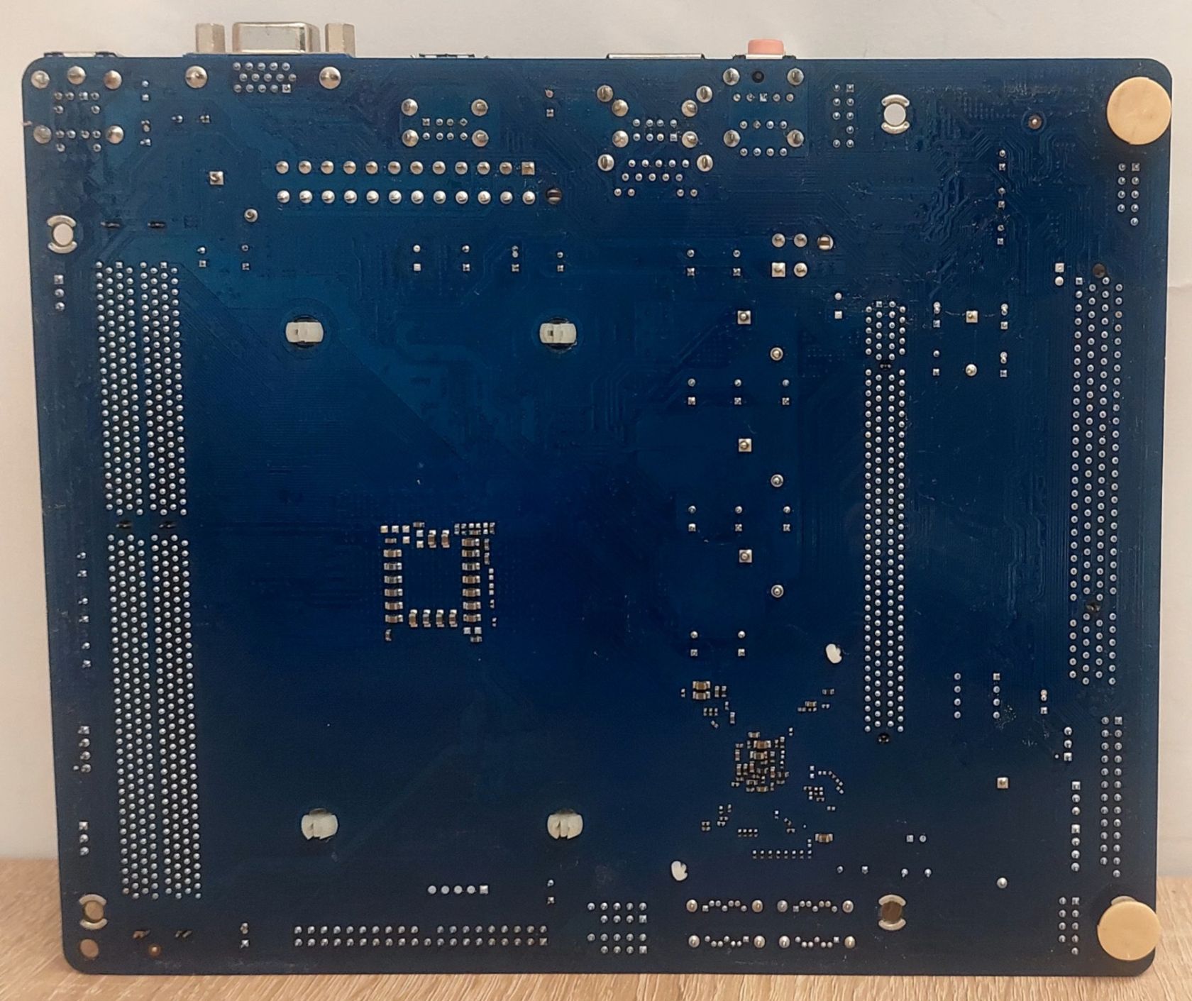 Материнська плата Socket AM3+ / ASRock N68-VGS3 FX / MicroATX/2 x DDR3 Б/В - фото фото фото 3