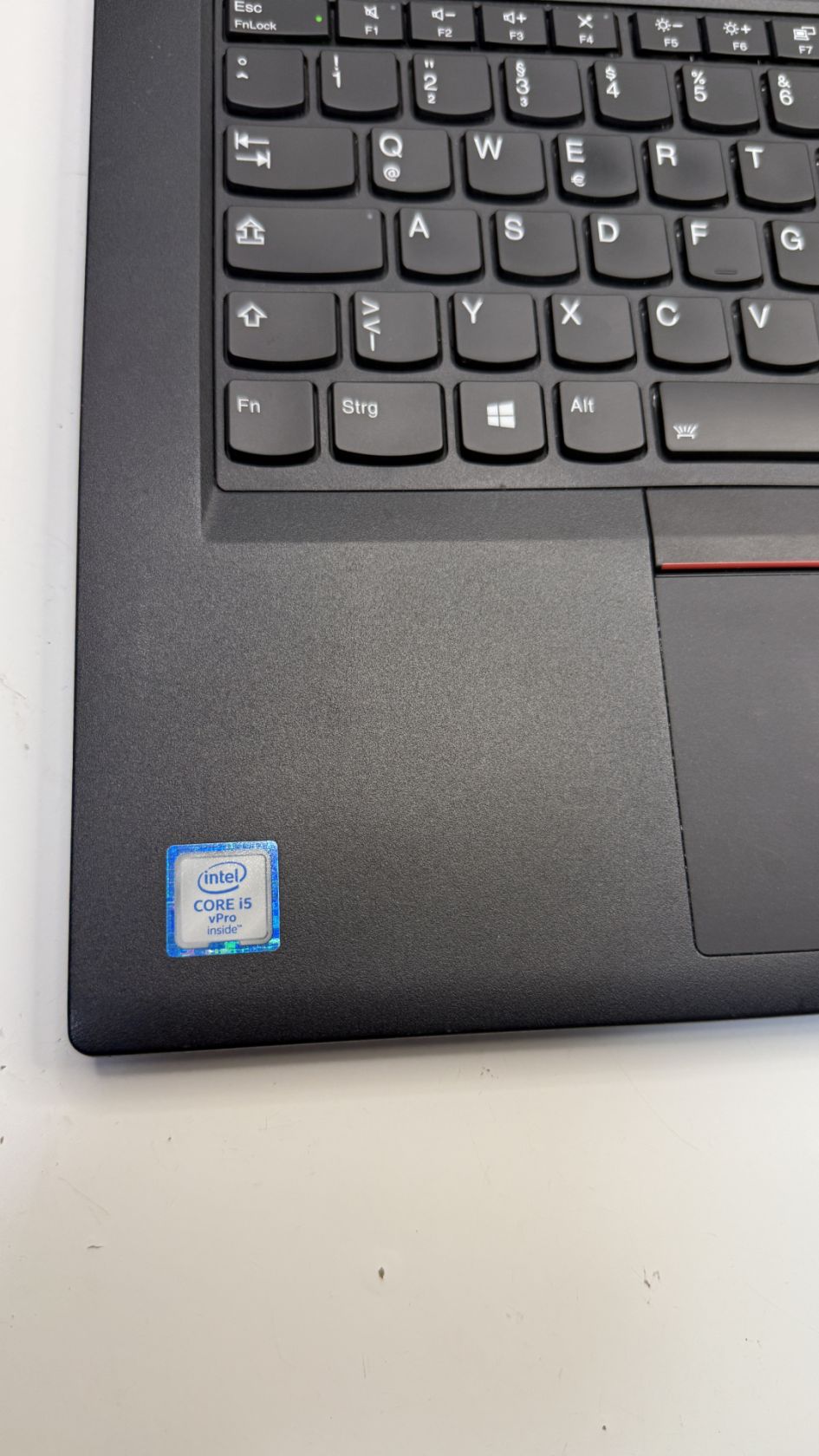 Ноутбук Lenovo T470 Intel Core i5-6300U SSD-256GB DDR4-8GB  ID-00427 - фото фото фото 6