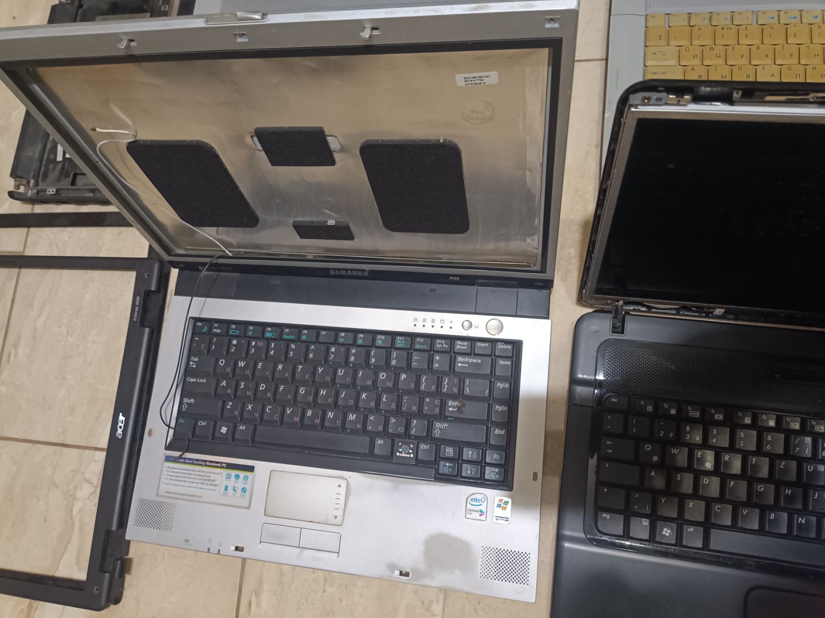 Мультилот ноутбків  FuJitsu Acer HP Samsung. - фото фото фото 13