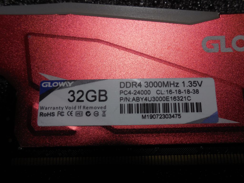 GLOWAY 32Gb DDR4 3000MHz RGB - фото фото фото 1