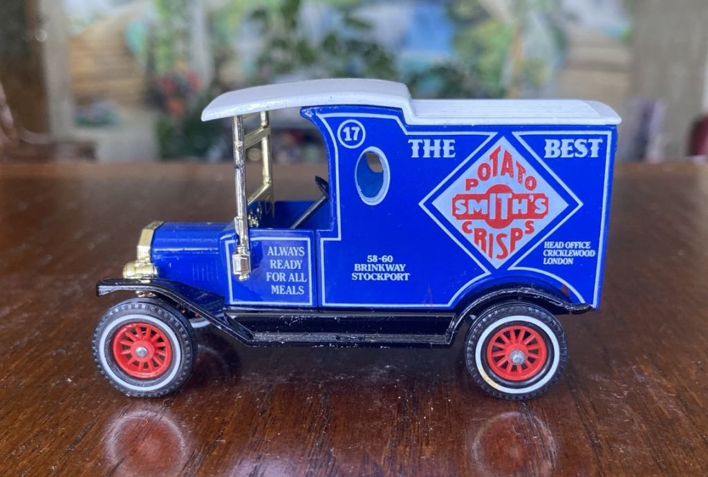 Модель автомобиля FORD MODEL T 1912 POTATO CRISPS 1:43 YESTERYEAR MATCHBOX Англия - фото фото фото 6