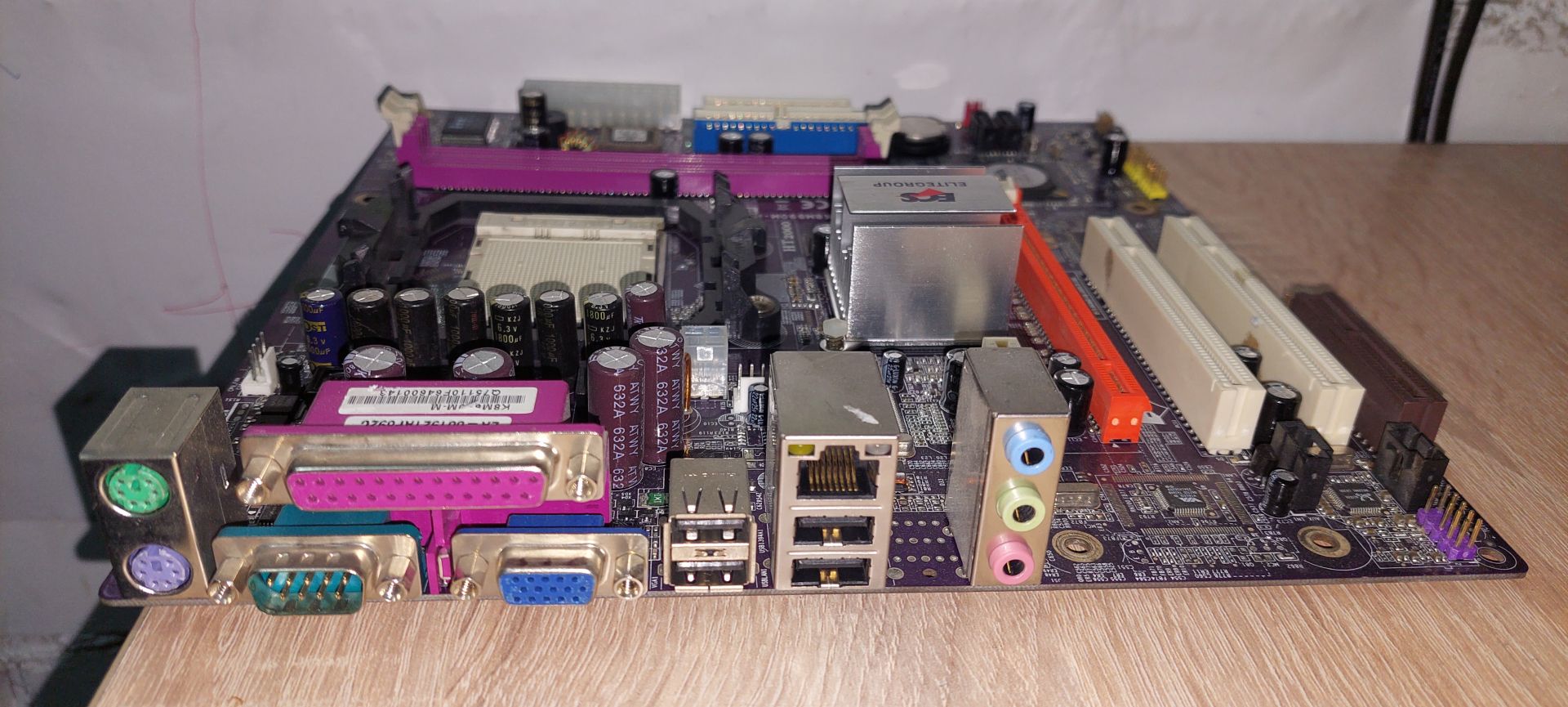 Материнська плата Elitegroup K8M890M-M  (V1.0A)Socket AM2MicroATX 2x DDR2 - фото фото фото 0