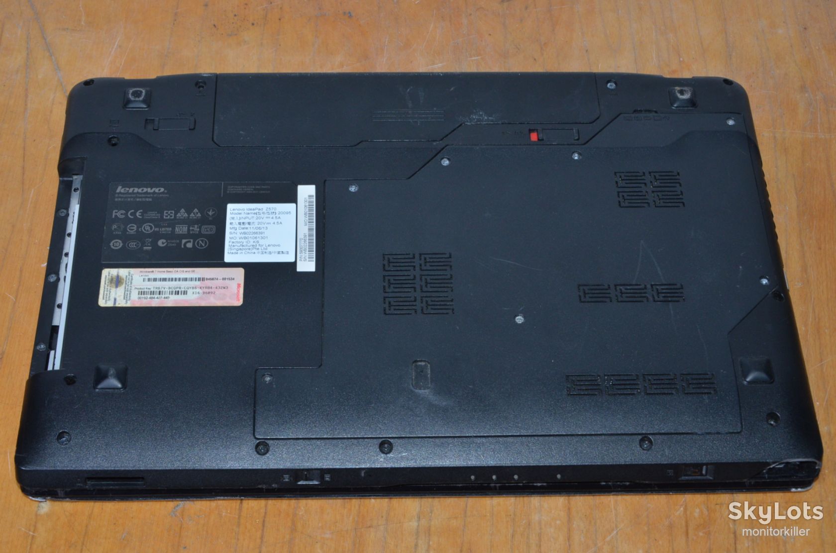 Ноутбук Lenovo IdeaPad Z570! - фото фото фото 2