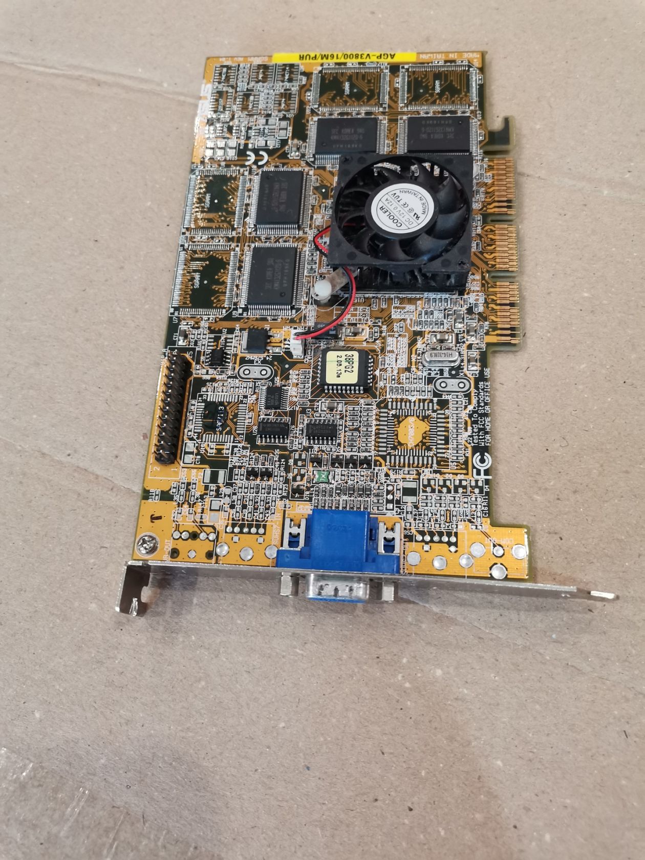 Видеокарта ASUS AGP-V3800/16M/PUR 16mb AGP - фото фото фото 0