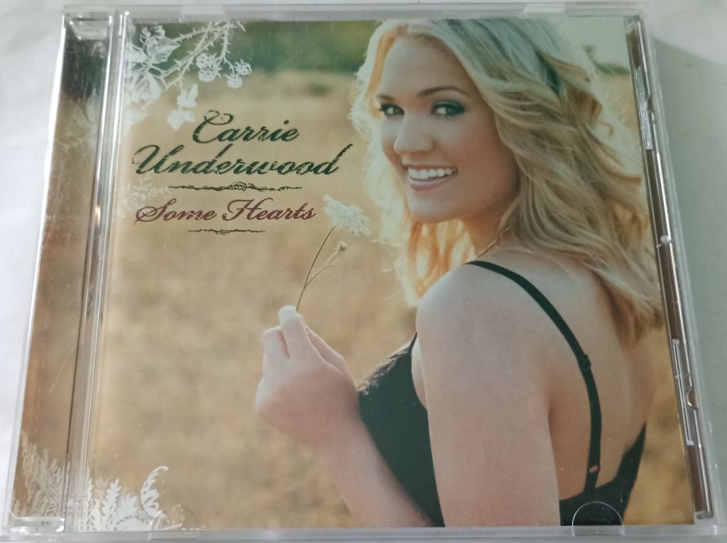 CARRIE UNDERWOOD Some Hearts CD US - фото фото фото 0
