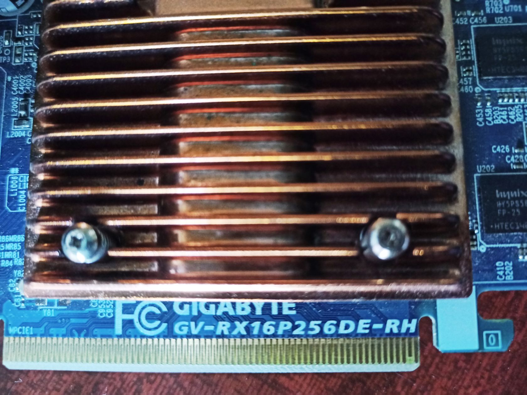 Відеокарта Gigabyte Radeon X1600 Pro + райзер - фото фото фото 0