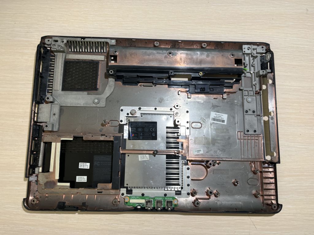 Hp dv6700 (корито + верхня частина) - фото фото фото 2